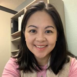 Meet your Posher, Khara